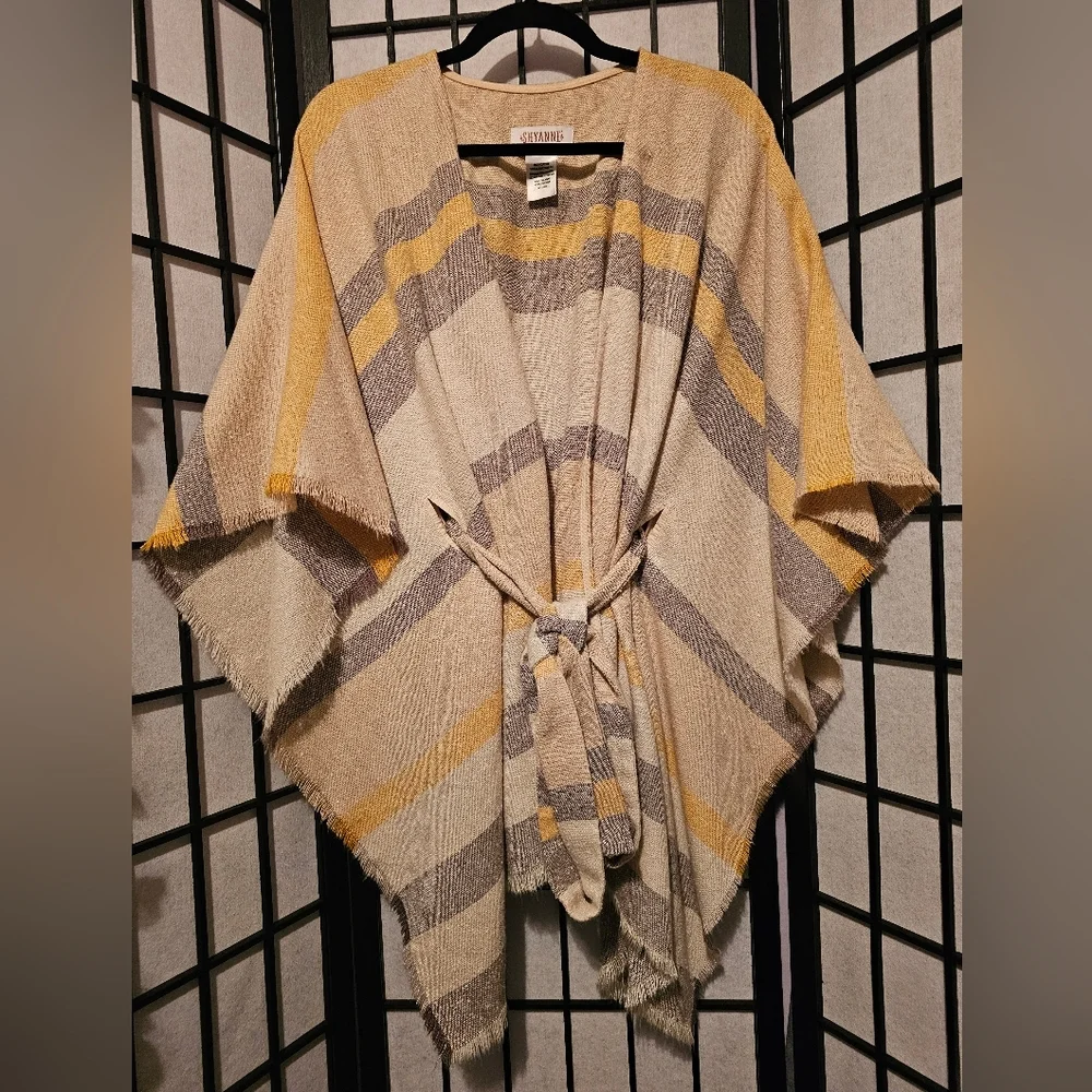 Shyanne Country Wear Neutral Striped‎ Cape Shawl Knit Cardigan Womens Boho Chic
